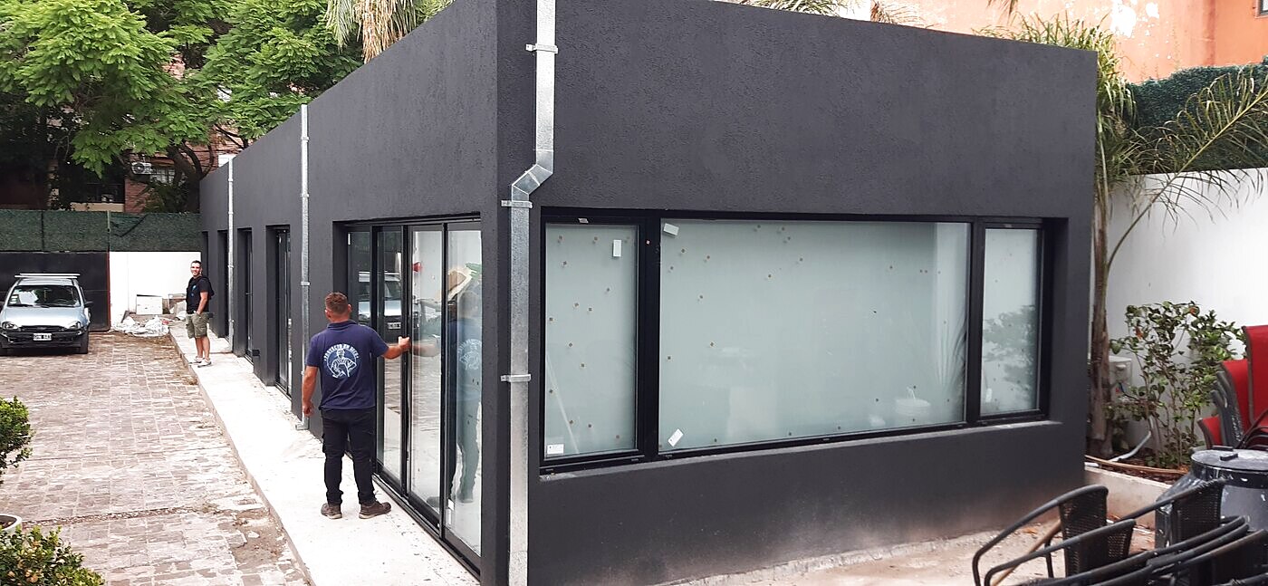 Equipo Proyecto en Seco en la entrega de obra Olivos